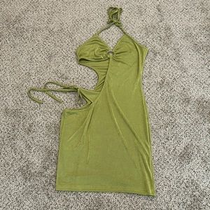 Cute beachy dress! Never worn.